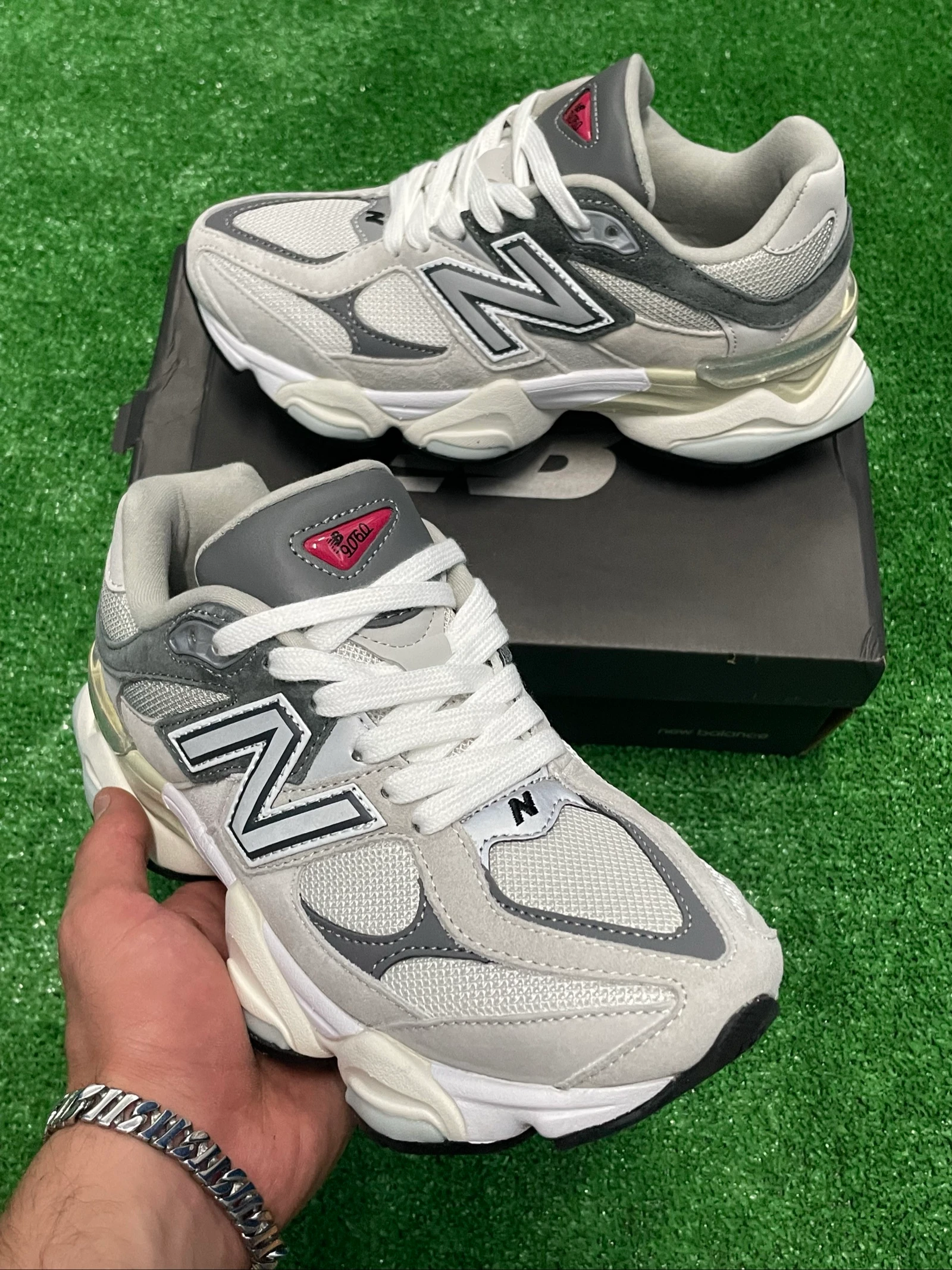 Tênis New Balance 9060 – photo 3